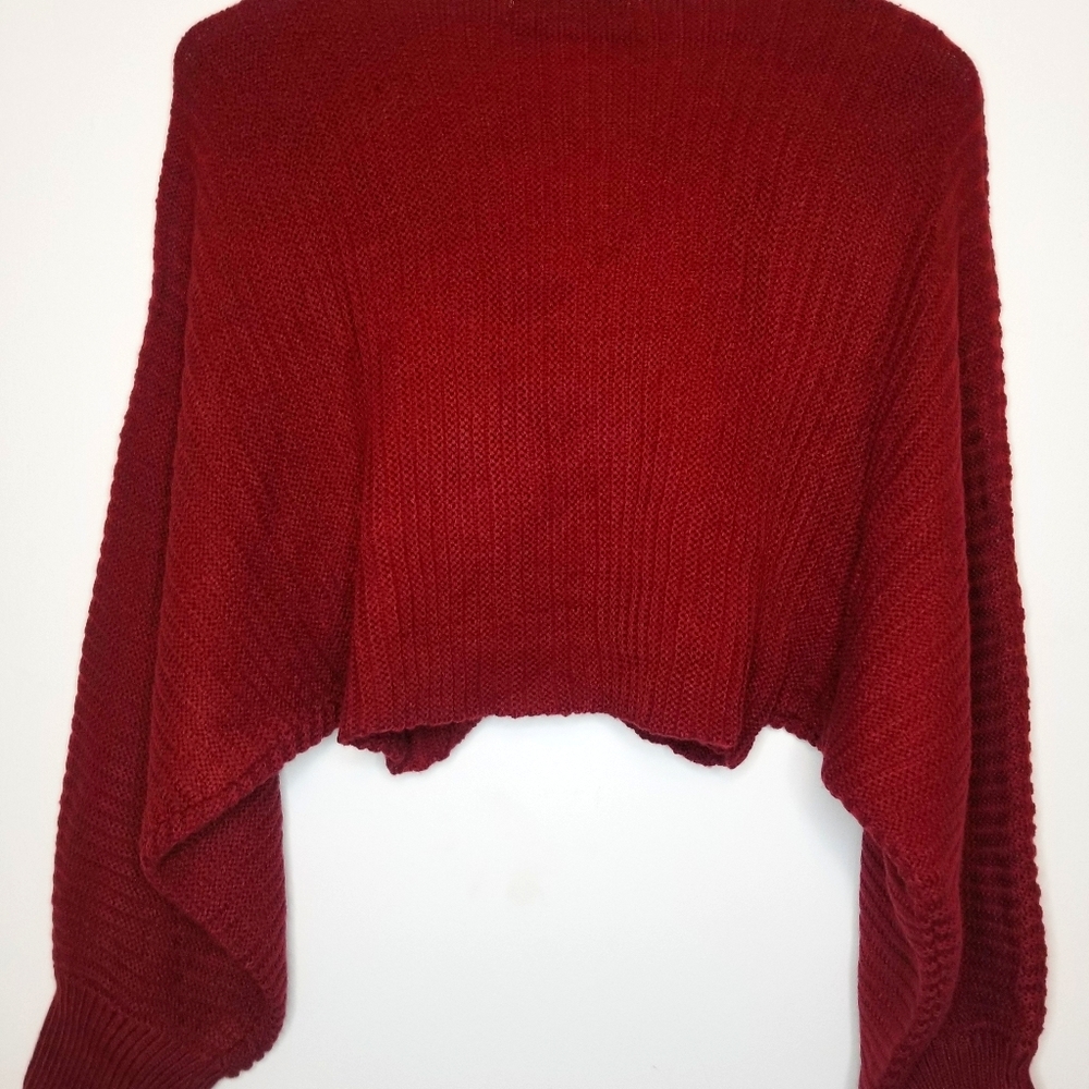 Knitted Cropped Pullover - Picture 2 of 2